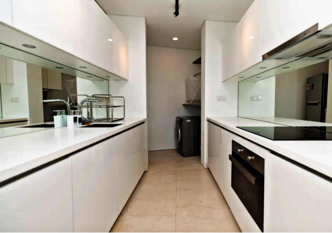 Vortex Suites Sky View Klcc Kuala Lumpur Exterior photo